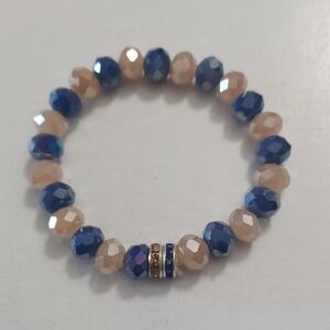 Elegant Blue and Cream Beaded Bracelet